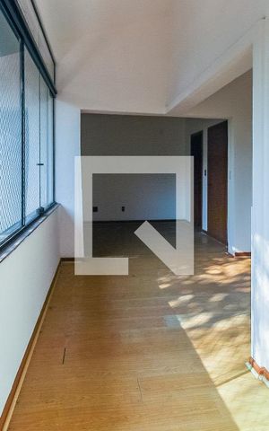 Casa à venda com 417m², 3 quartos e 3 vagasSuíte 1