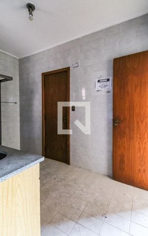 Casa à venda com 417m², 3 quartos e 3 vagasBanheiro da suíte 1