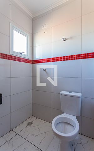 Casa à venda com 81m², 2 quartos e 3 vagasBanheiro