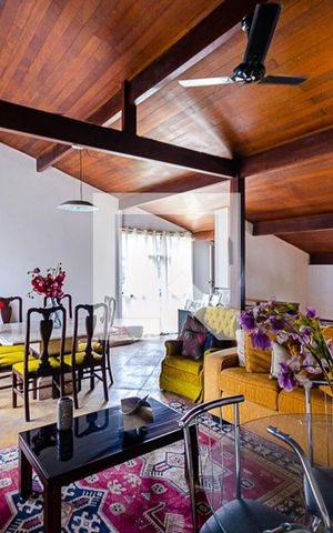 Casa de condomínio à venda com 260m², 3 quartos e 4 vagas Casa de condomínio à venda com 260m², 3 quartos e 4 vagasSala