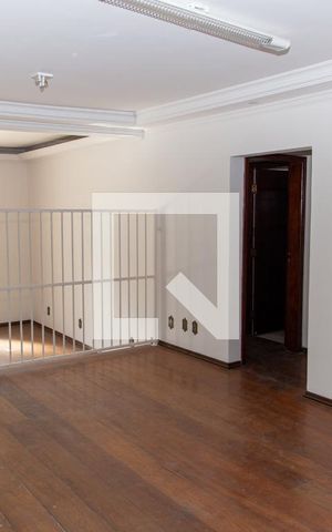 Casa à venda com 510m², 6 quartos e 5 vagasSala de Estar
