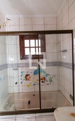 Casa à venda com 510m², 6 quartos e 5 vagasBanherio da Suite 2