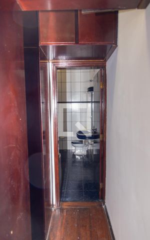 Casa à venda com 510m², 6 quartos e 5 vagasBanheiro da Suíte 1
