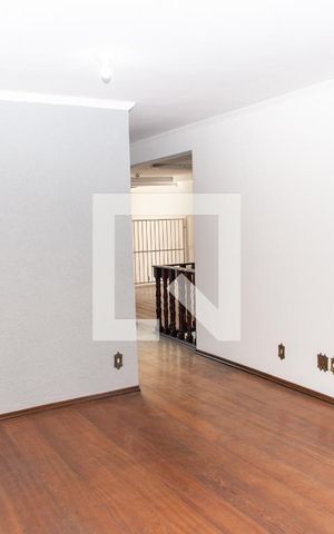 Casa à venda com 510m², 6 quartos e 5 vagasSala de Jantar