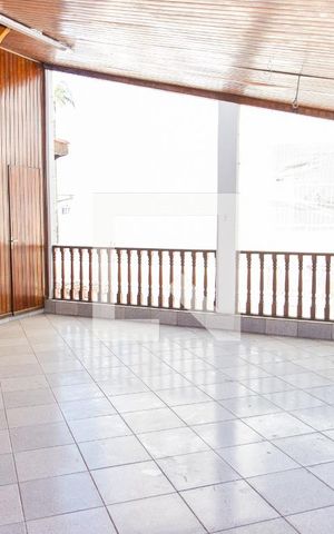 Casa à venda com 510m², 6 quartos e 5 vagasvaranda
