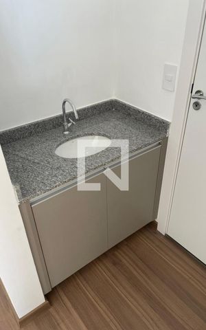 Apartamento para alugar com 32m², 1 quarto e sem vaga Apartamento para alugar com 32m², 1 quarto e sem vagaBanheiro