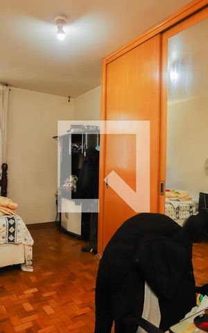 Apartamento à venda com 303m², 4 quartos e 1 vagaQuarto 1
