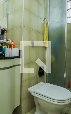 Apartamento à venda com 303m², 4 quartos e 1 vagaBanheiro 2