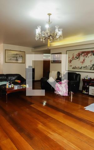 Apartamento à venda com 303m², 4 quartos e 1 vagaSala