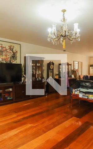 Apartamento à venda com 303m², 4 quartos e 1 vagaSala