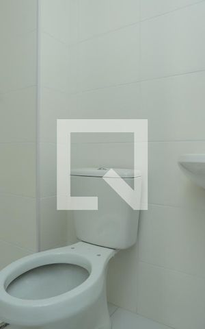 Apartamento à venda com 39m², 2 quartos e sem vagaBanheiro
