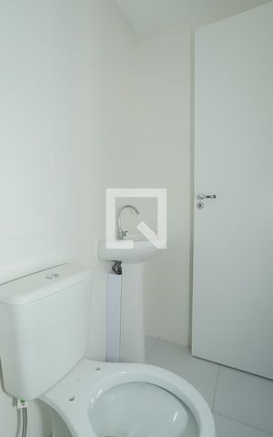 Apartamento à venda com 39m², 2 quartos e sem vagaBanheiro