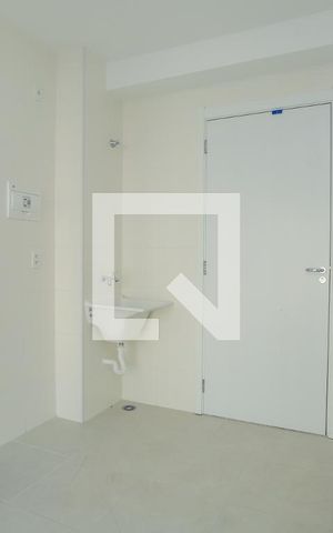 Apartamento à venda com 39m², 2 quartos e sem vagaCozinha e Área de Serviço