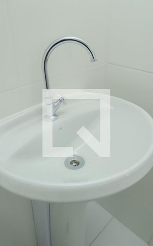 Apartamento à venda com 39m², 2 quartos e sem vagaBanheiro