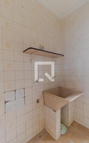 Casa à venda com 140m², 4 quartos e 3 vagas Casa à venda com 140m², 4 quartos e 3 vagasÁrea de Serviço
