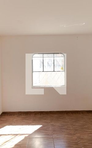Casa à venda com 140m², 4 quartos e 3 vagas Casa à venda com 140m², 4 quartos e 3 vagasQuarto 01