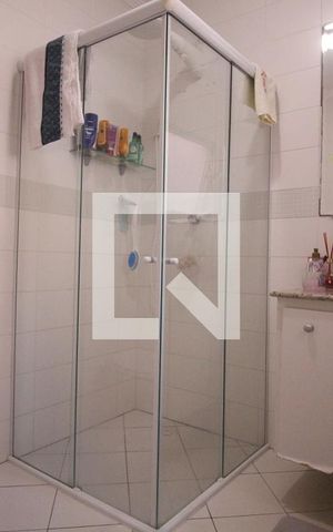 Casa de condomínio à venda com 220m², 3 quartos e 3 vagasBanheiro