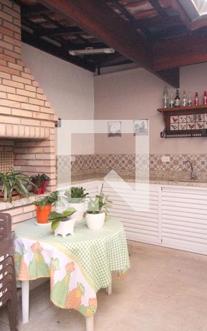 Casa de condomínio à venda com 220m², 3 quartos e 3 vagasÁrea comum