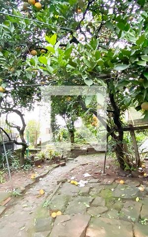 Casa à venda com 120m², 2 quartos e 3 vagasQuintal