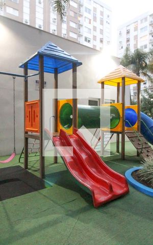 Apartamento à venda com 68m², 2 quartos e 1 vagaÁrea comum