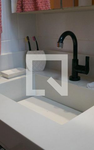 Apartamento à venda com 46m², 2 quartos e 1 vagaBanheiro Social
