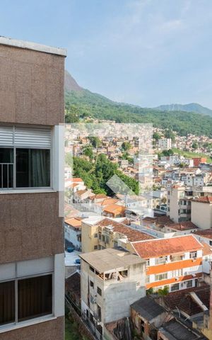 Apartamento à venda com 120m², 3 quartos e 1 vagaSala - Vista