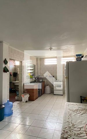 Casa à venda com 210m², 6 quartos e 2 vagasCozinha