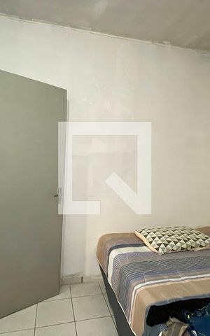 Casa à venda com 210m², 6 quartos e 2 vagasQuarto 2 