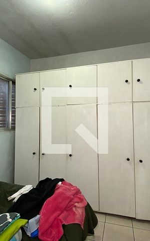 Casa à venda com 210m², 6 quartos e 2 vagasQuarto 1