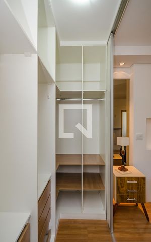 Apartamento para alugar com 150m², 3 quartos e 4 vagas Apartamento para alugar com 150m², 3 quartos e 4 vagasSuíte
