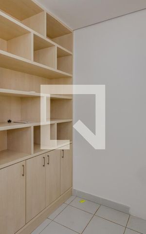 Apartamento para alugar com 150m², 3 quartos e 4 vagas Apartamento para alugar com 150m², 3 quartos e 4 vagasQuarto de Serviço