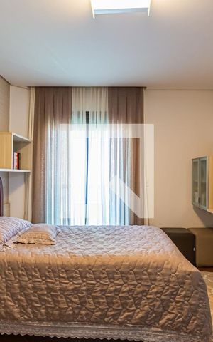 Apartamento à venda com 217m², 3 quartos e 4 vagas Apartamento à venda com 217m², 3 quartos e 4 vagasSuite 1