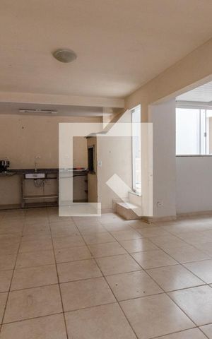 Casa para alugar com 140m², 2 quartos e 1 vaga Casa para alugar com 140m², 2 quartos e 1 vagaChurrasqueira