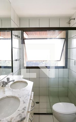 Apartamento à venda com 77m², 1 quarto e 2 vagas Apartamento à venda com 77m², 1 quarto e 2 vagasBanheiro