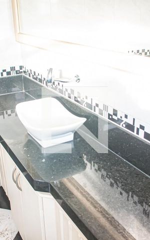 Casa à venda com 1000m², 8 quartos e 7 vagas Casa à venda com 1000m², 8 quartos e 7 vagasquarto 7 - suite