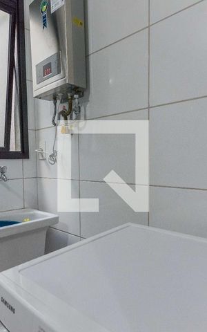 Apartamento à venda com 75m², 2 quartos e 2 vagas Apartamento à venda com 75m², 2 quartos e 2 vagasÁrea de Serviço