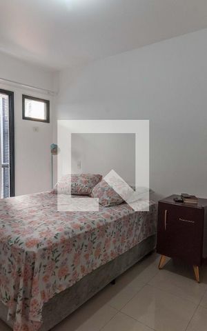 Apartamento à venda com 75m², 2 quartos e 2 vagas Apartamento à venda com 75m², 2 quartos e 2 vagasSuíte