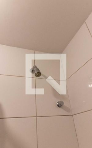 Apartamento à venda com 75m², 2 quartos e 2 vagas Apartamento à venda com 75m², 2 quartos e 2 vagasBanheiro social
