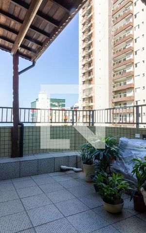 Apartamento para alugar com 680m², 4 quartos e 2 vagas Apartamento para alugar com 680m², 4 quartos e 2 vagasVaranda