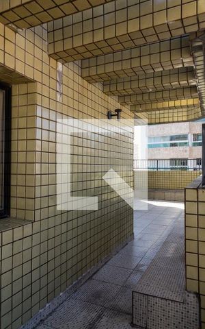 Apartamento para alugar com 680m², 4 quartos e 2 vagas Apartamento para alugar com 680m², 4 quartos e 2 vagasVaranda