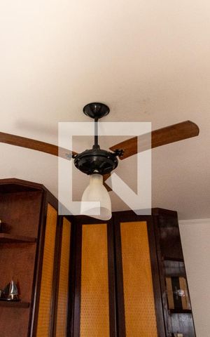 Apartamento para alugar com 680m², 4 quartos e 2 vagas Apartamento para alugar com 680m², 4 quartos e 2 vagasDetalhe da suíte 4