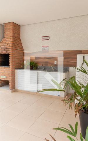 Apartamento para alugar com 47m², 2 quartos e 1 vaga Apartamento para alugar com 47m², 2 quartos e 1 vagaÁrea comum - Churrasqueira