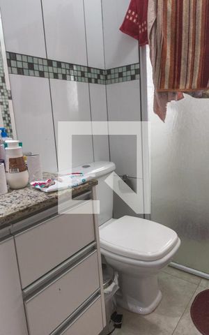 Apartamento à venda com 107m², 3 quartos e 2 vagas Apartamento à venda com 107m², 3 quartos e 2 vagasBanheiro suíte 1