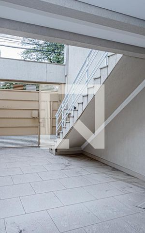 Casa à venda com 180m², 3 quartos e 3 vagas Casa à venda com 180m², 3 quartos e 3 vagasGaragem
