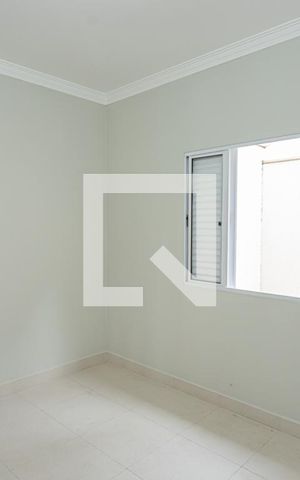 Casa à venda com 180m², 3 quartos e 3 vagas Casa à venda com 180m², 3 quartos e 3 vagasQuarto 1