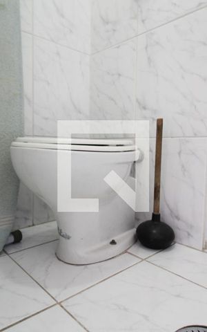 Apartamento à venda com 89m², 3 quartos e 1 vaga Apartamento à venda com 89m², 3 quartos e 1 vagaBanheiro de Serviço