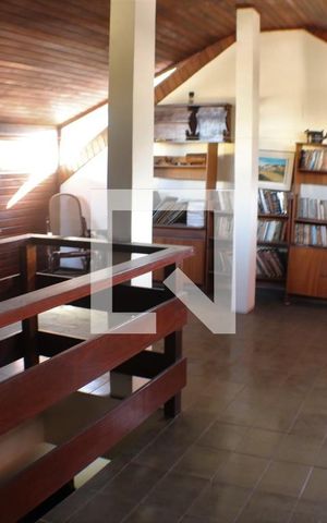 Casa à venda com 300m², 4 quartos e 4 vagasMesanino