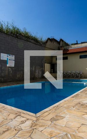 Apartamento para alugar com 62m², 2 quartos e 1 vaga Apartamento para alugar com 62m², 2 quartos e 1 vagaÁrea comum - Piscina