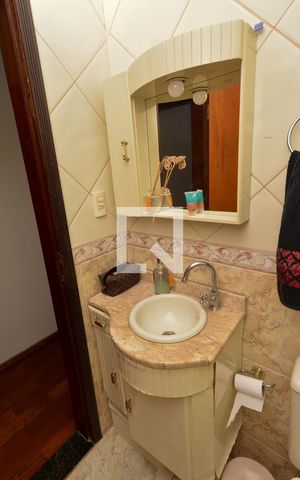 Casa à venda com 117m², 3 quartos e 1 vagaBanheiro da Suíte