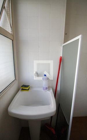 Apartamento à venda com 42m², 1 quarto e 1 vagaarea de serviço